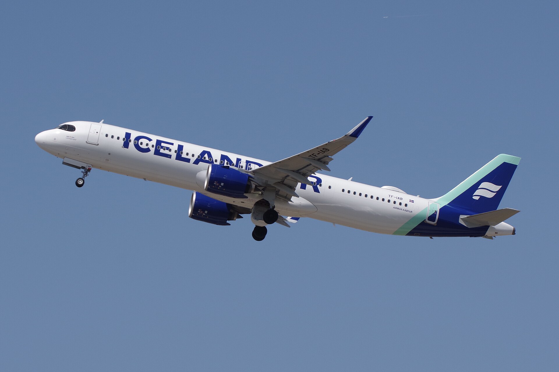 Icelandair 2