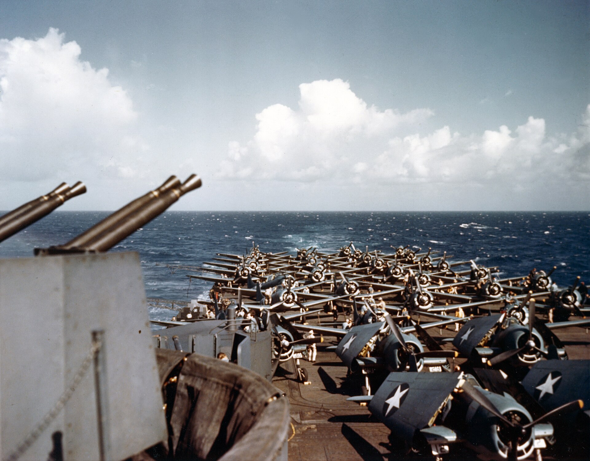 USS Essex (CV-9) 2