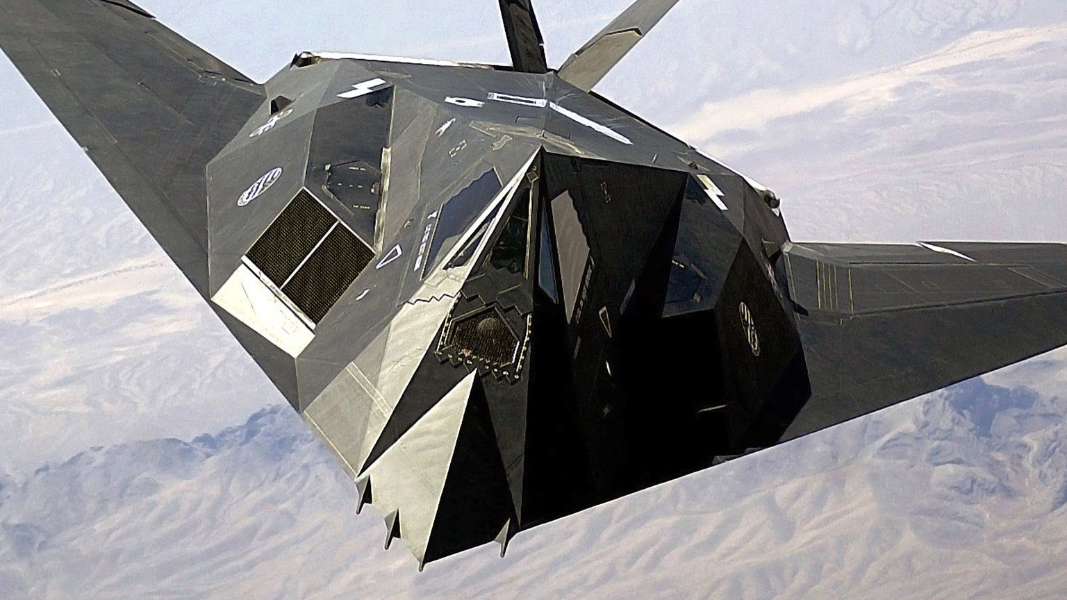 F-117 Nighthawk