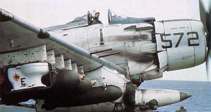 A-1 Skyraider 1