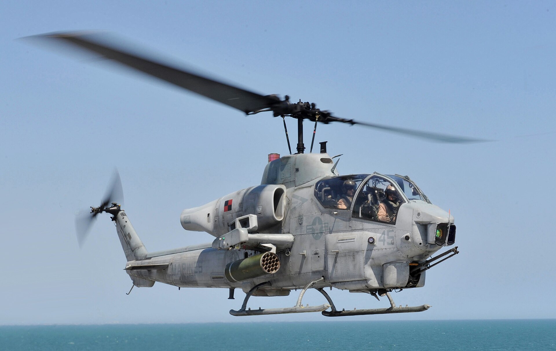 AH-1 Cobra 3