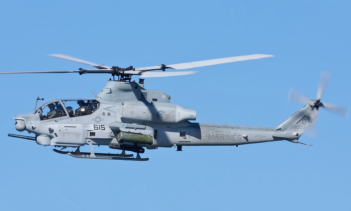 AH-1Z Viper 3
