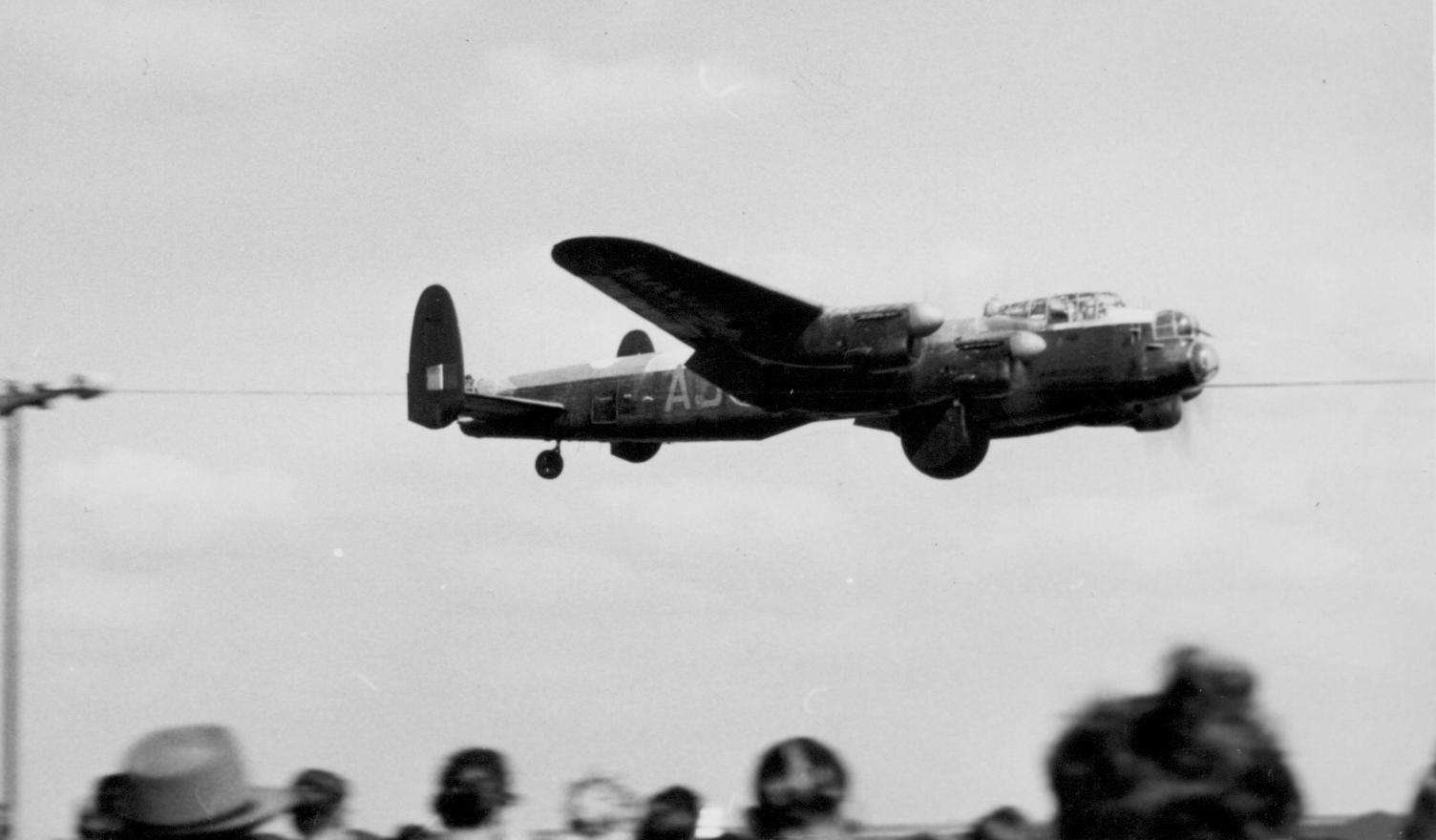Avro Lancaster 1