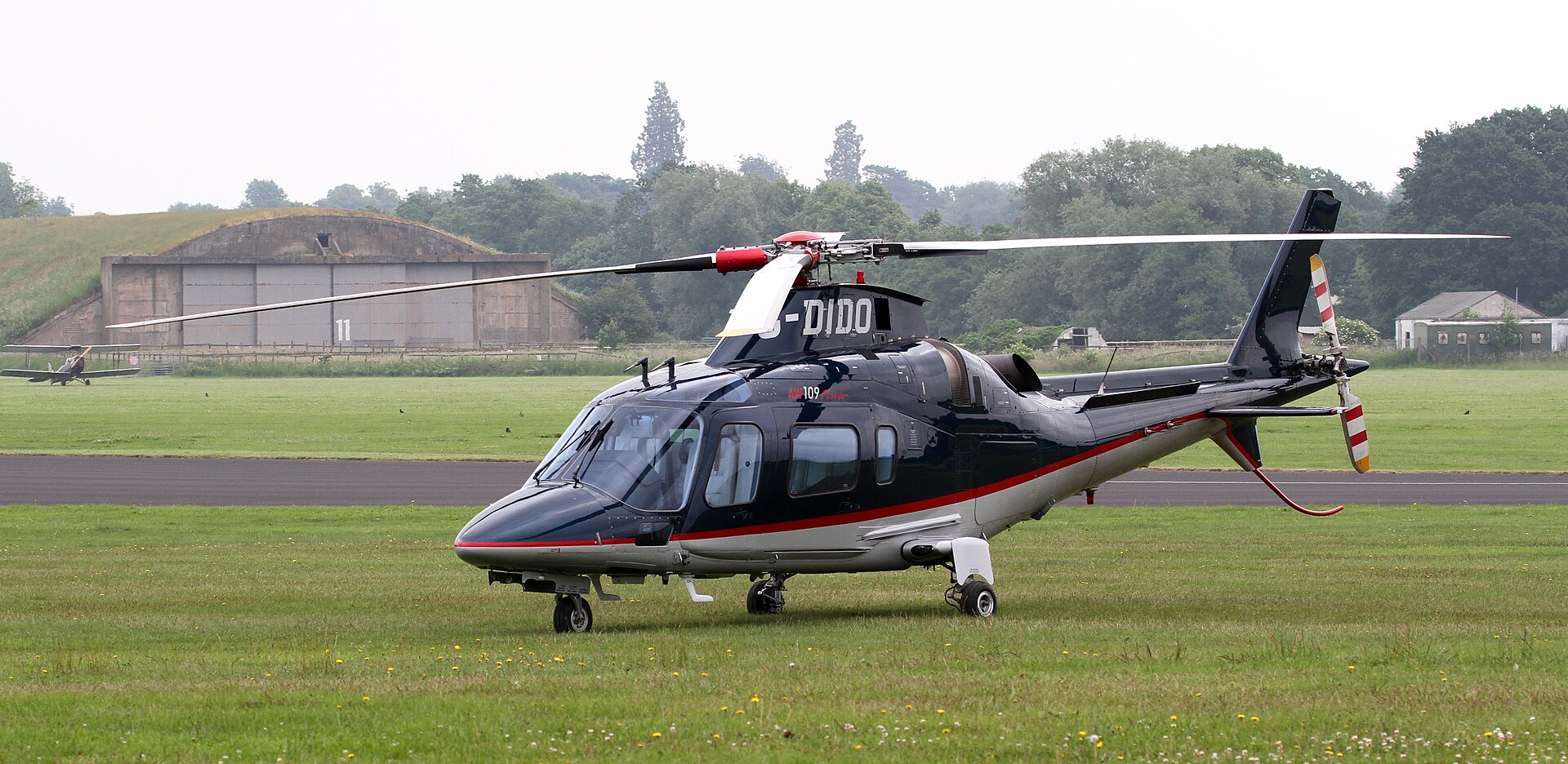 AgustaWestland AW109 1
