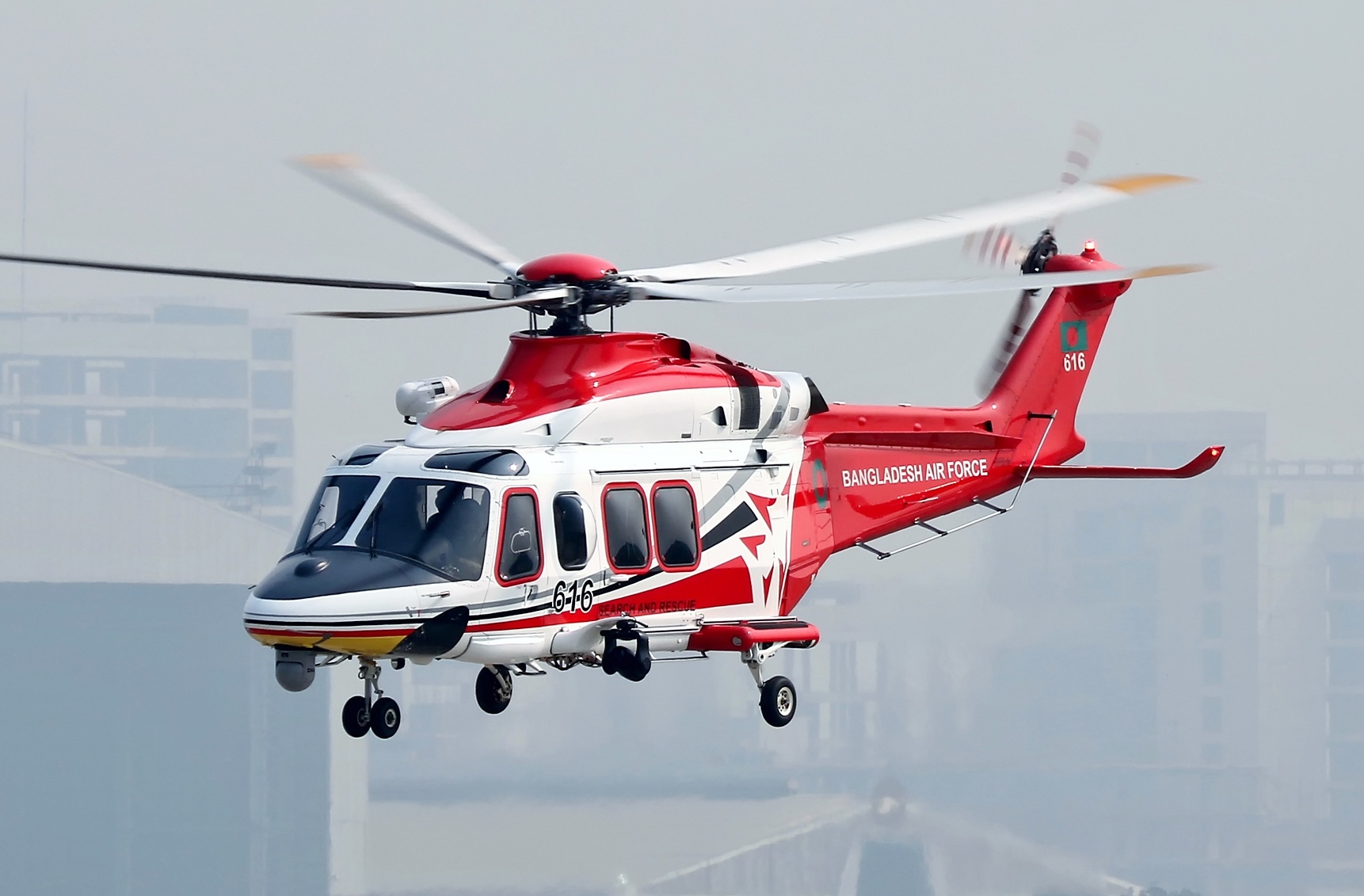 Leonardo AW139 1