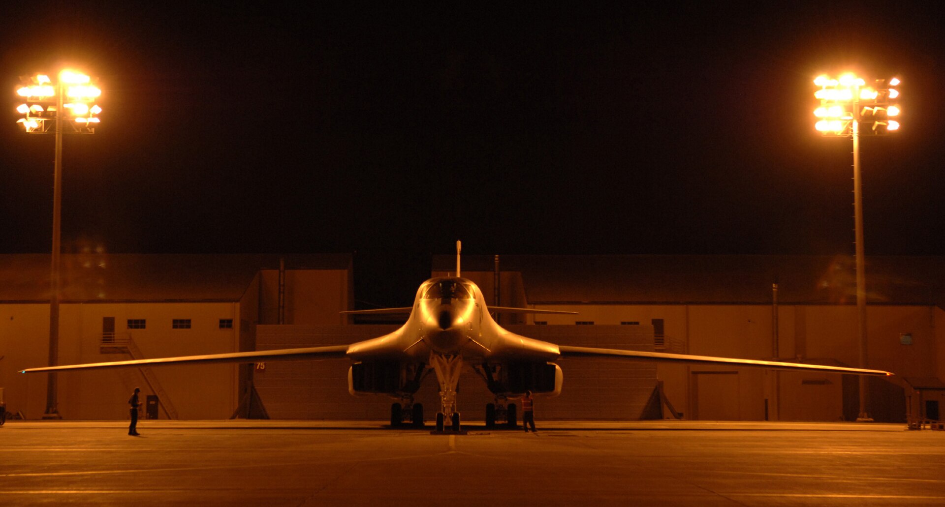 B-1 Lancer 4
