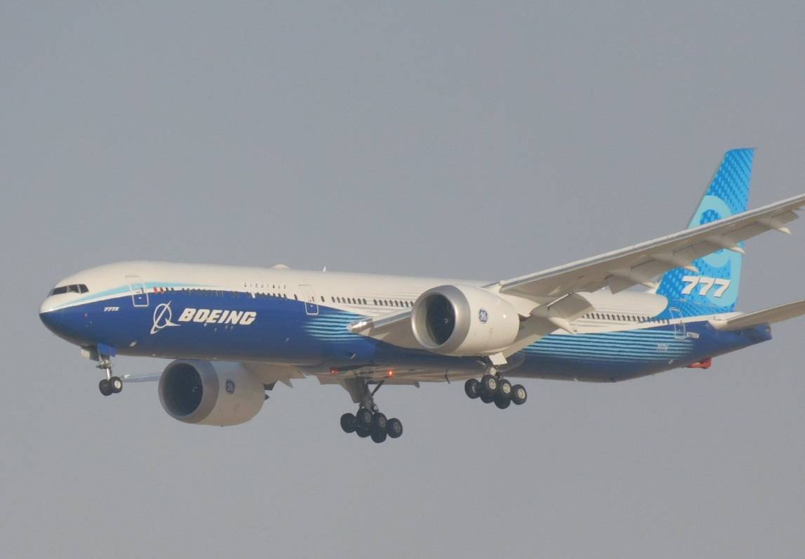 Boeing 777X 1