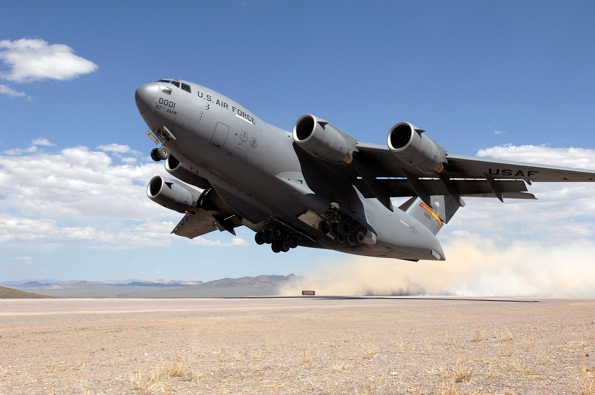 C-17 Globemaster III 4