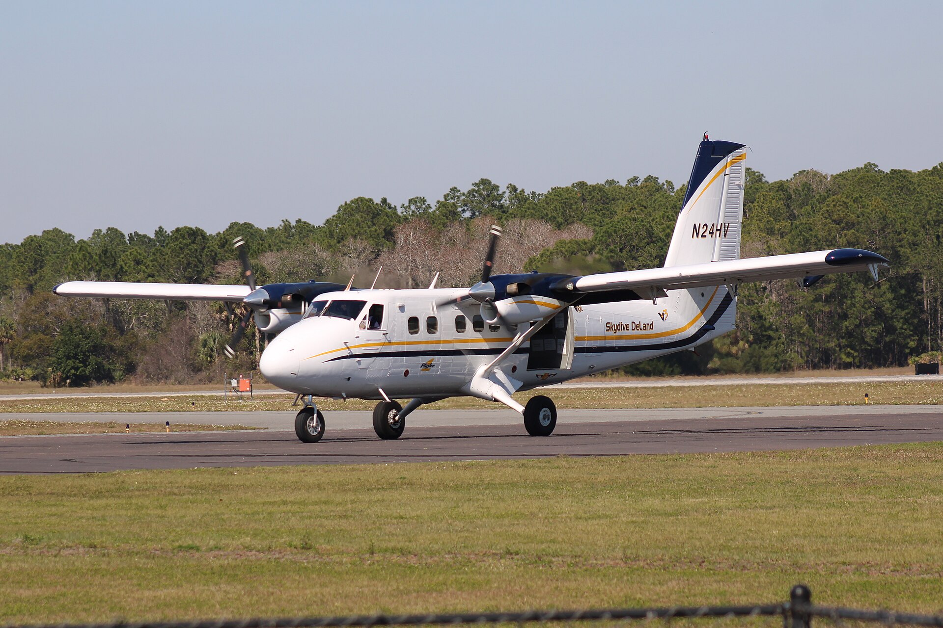 DHC-6 Twin Otter 1