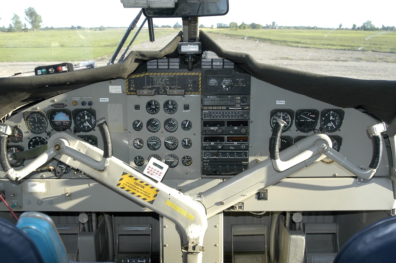 DHC-6 Twin Otter 2
