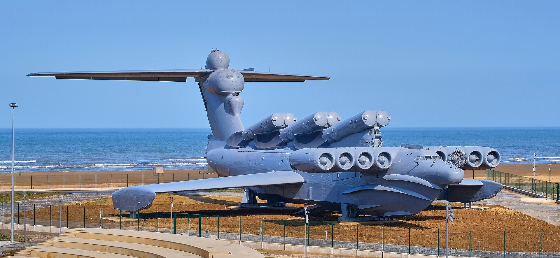 Lun-class Ekranoplan