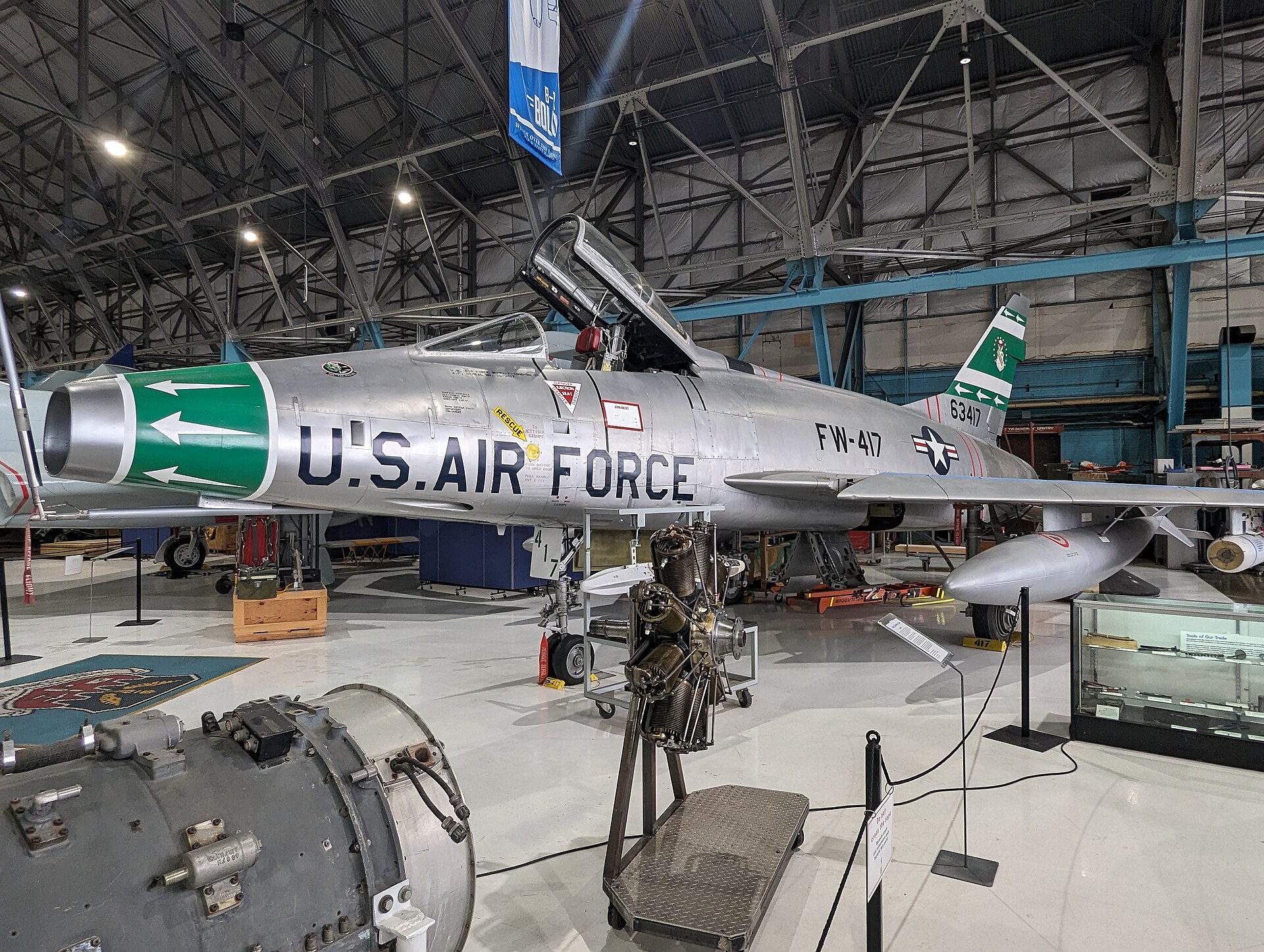 F-100 Super Sabre 2