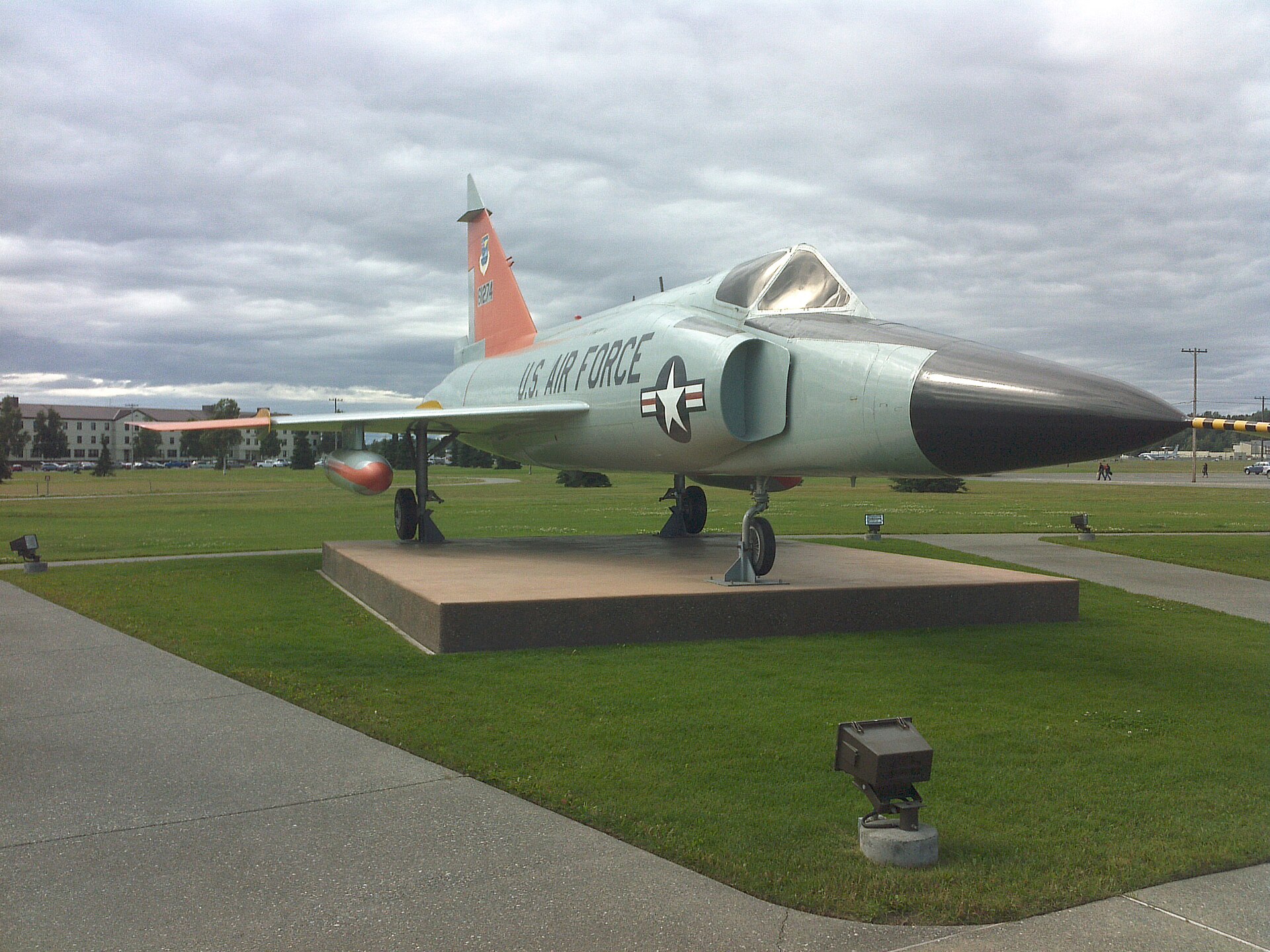 F-102 Delta Dagger 2