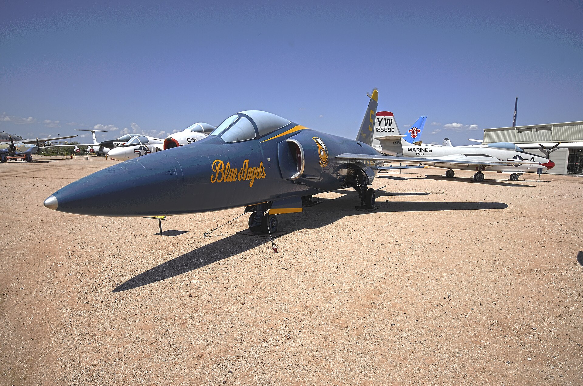 F-11 Tiger 1