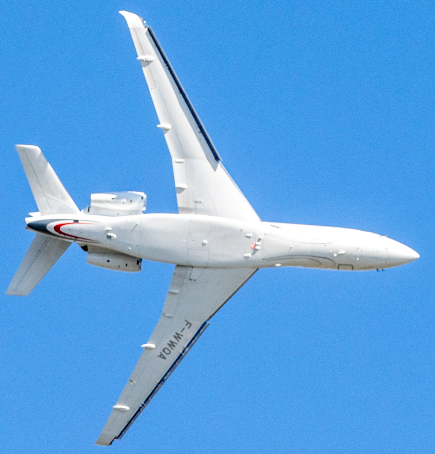 Dassault Falcon 8X 1