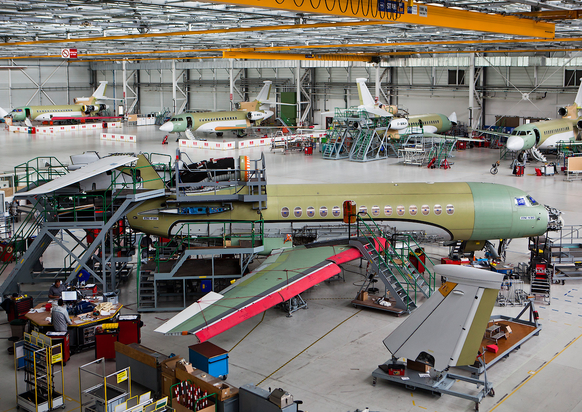 Dassault Falcon 8X 4
