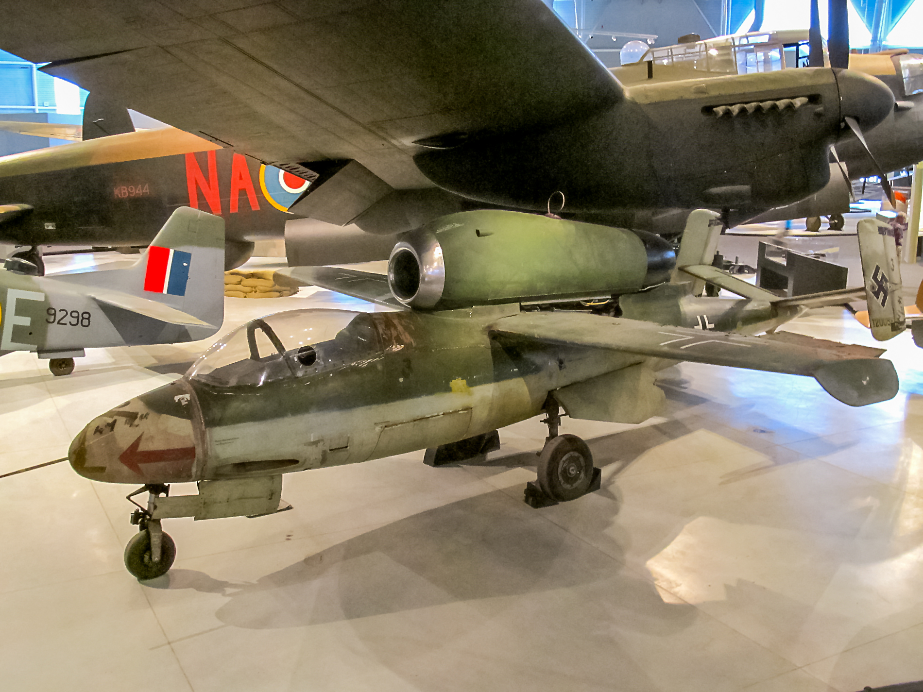 Heinkel He 162 4