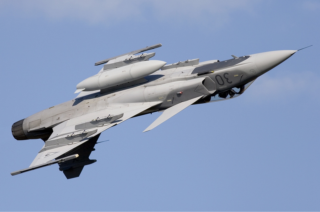 JAS 39 Gripen 4