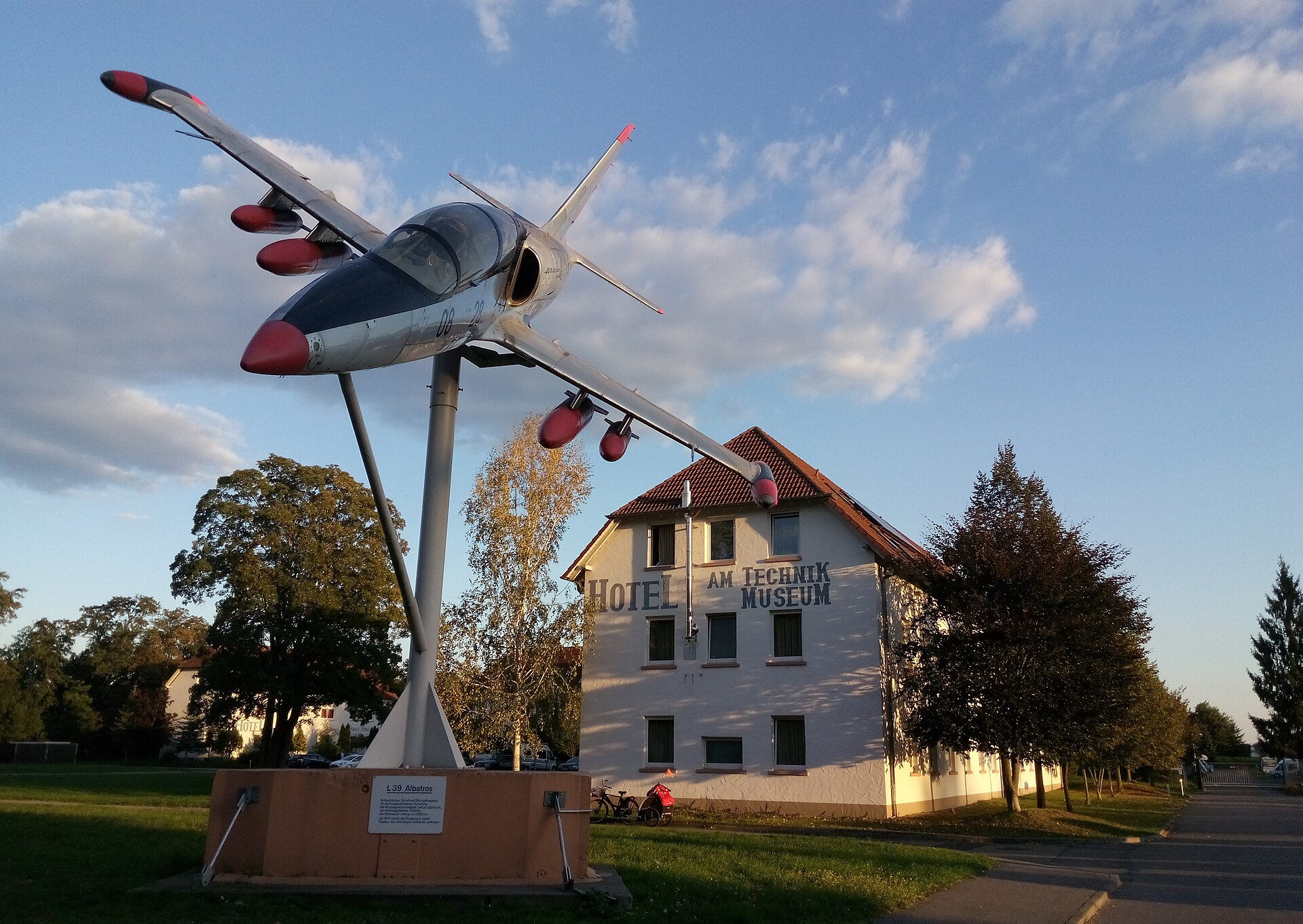 L-39 Albatros 2