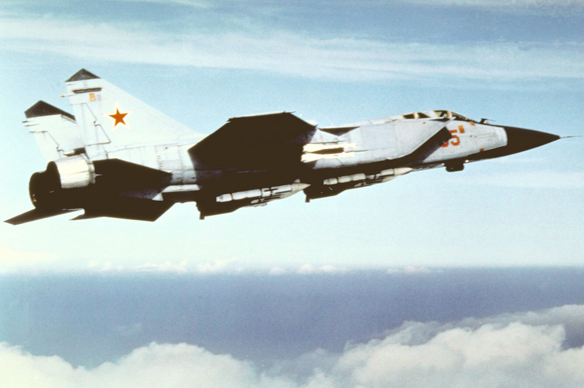 MiG-31 Foxhound 3