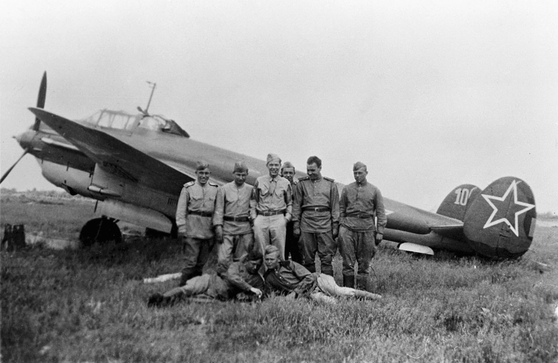 Petlyakov Pe-2 3