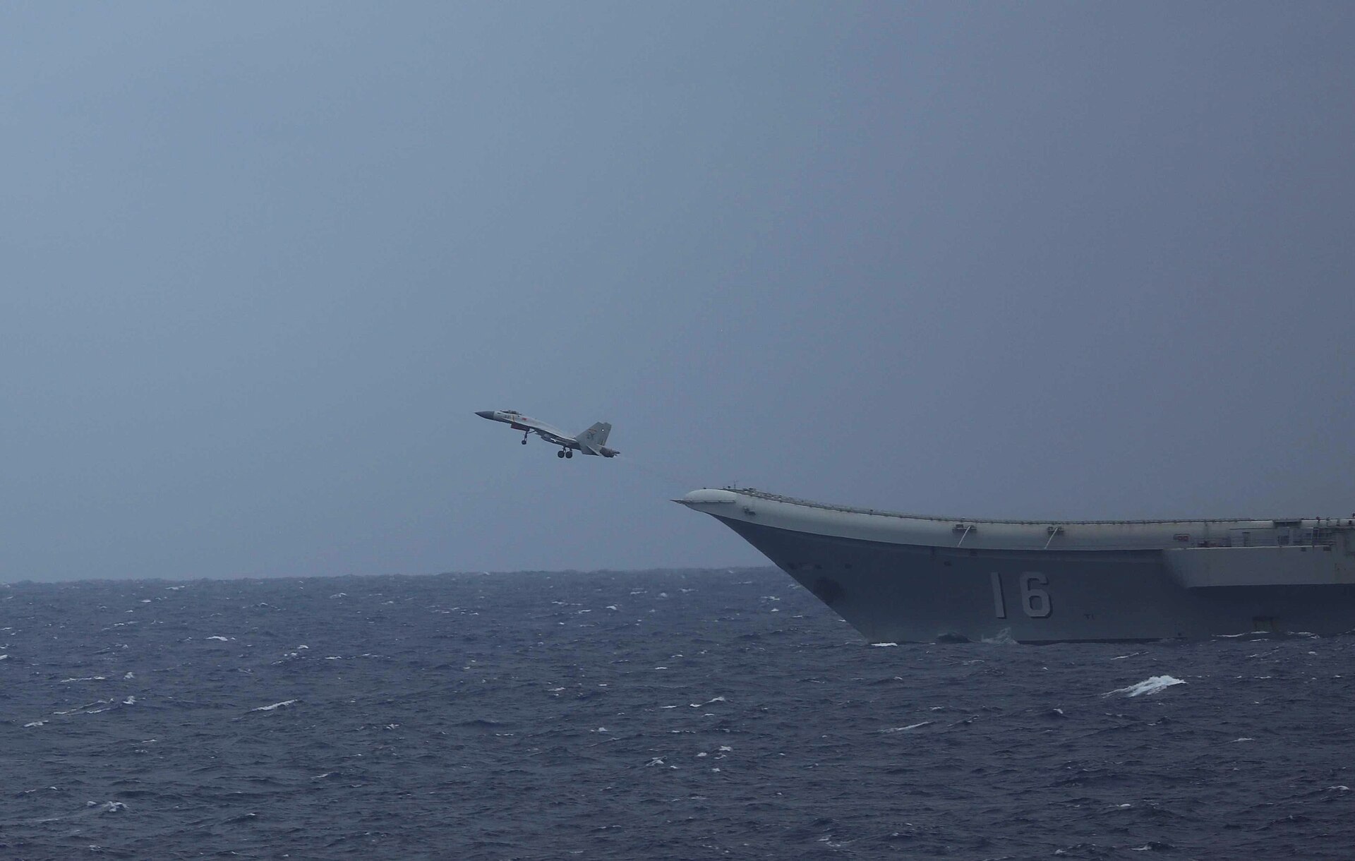 Shenyang J-15 1
