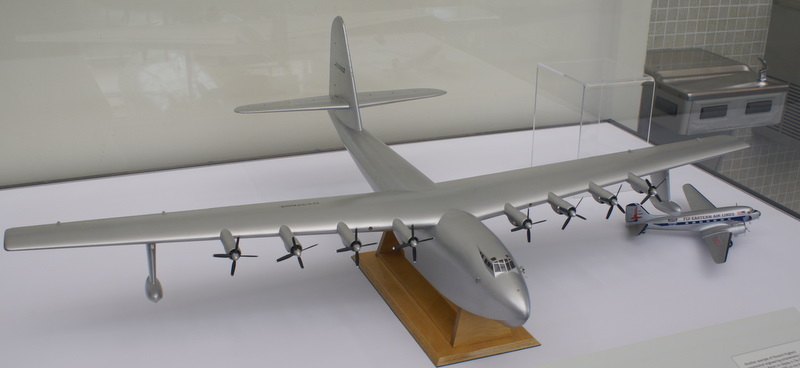 Hughes H-4 Spruce Goose 3