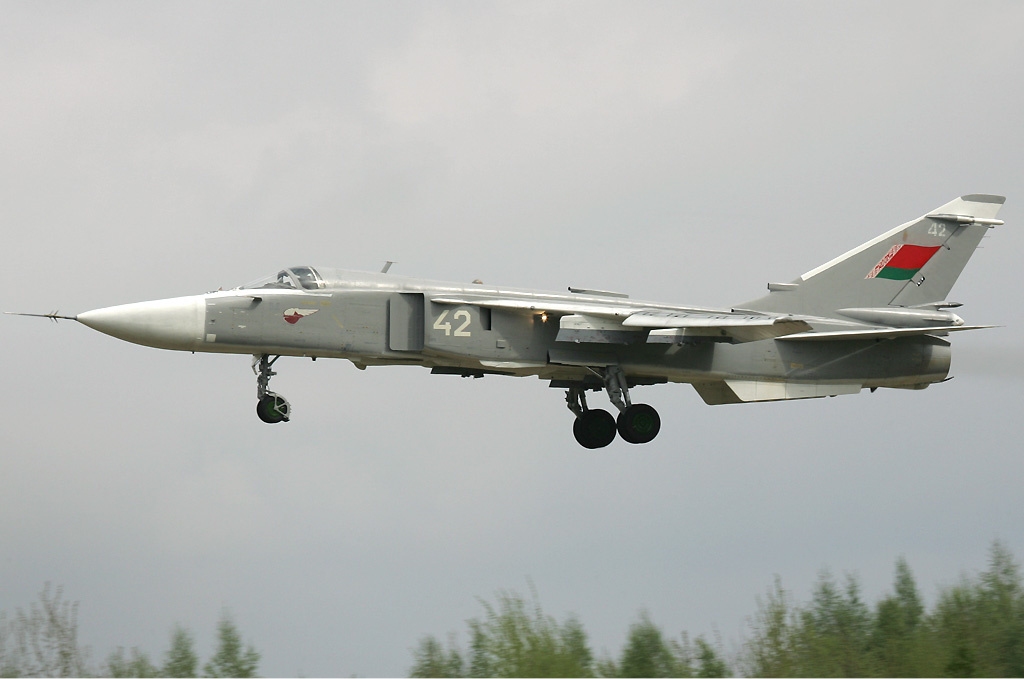 Su-24 Fencer 3