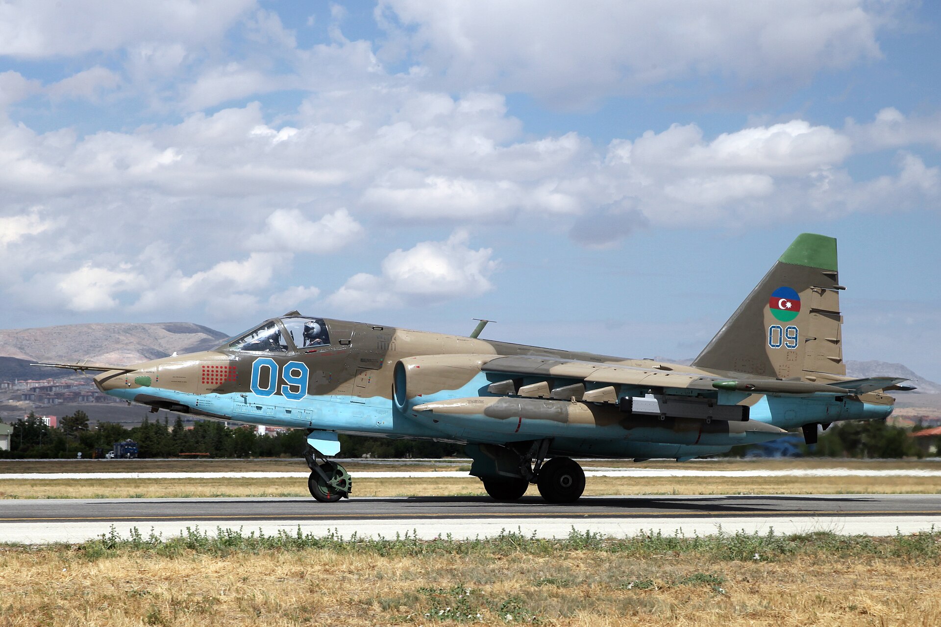 Su-25 Frogfoot 1