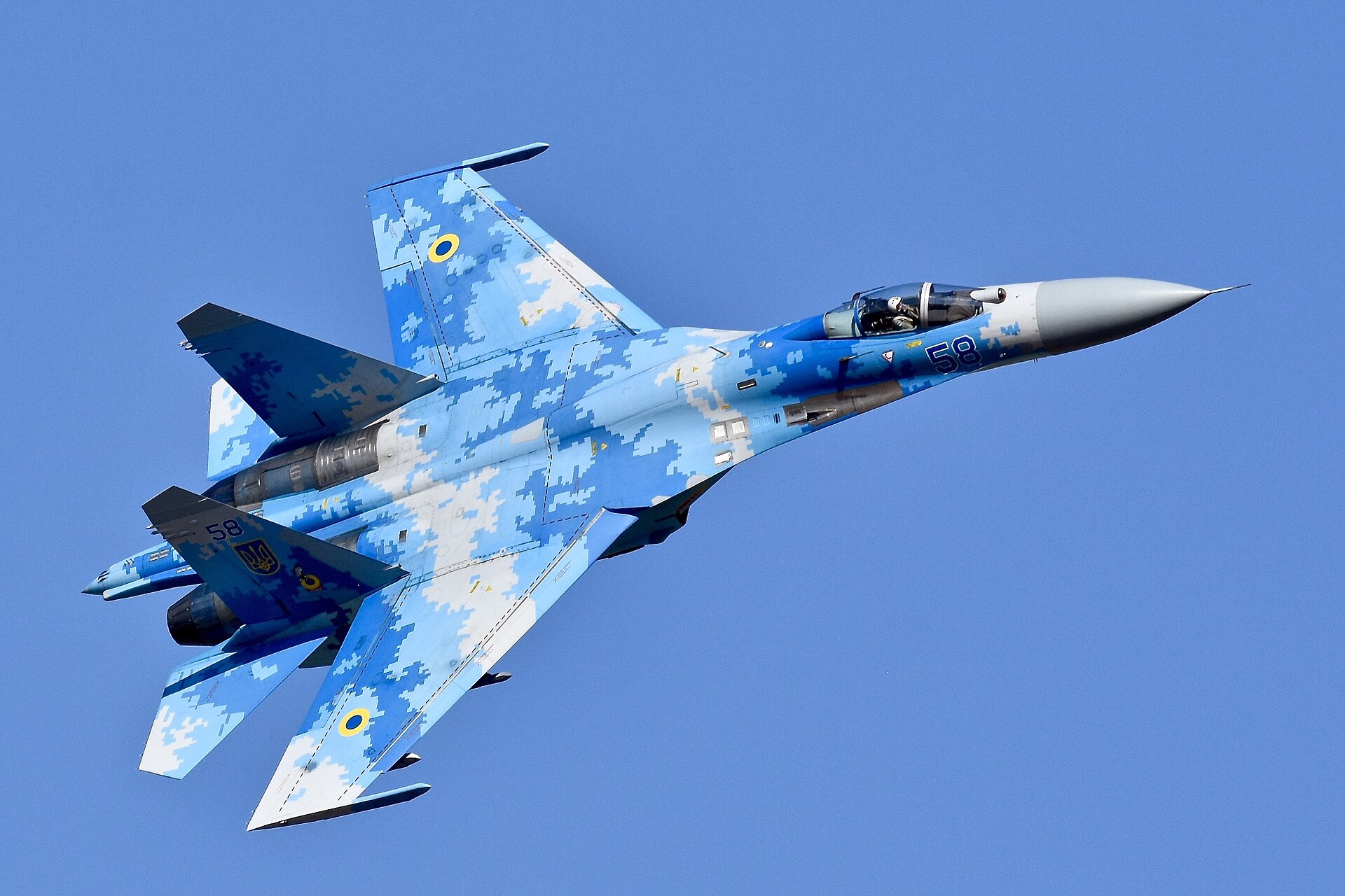 Su-27 Flanker 3