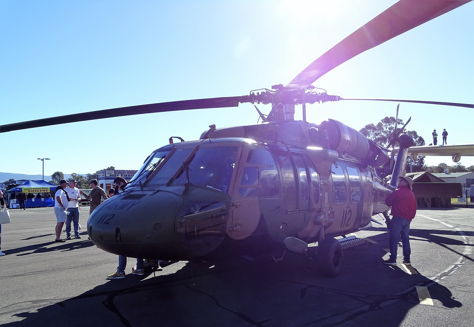 UH-60 Black Hawk 4