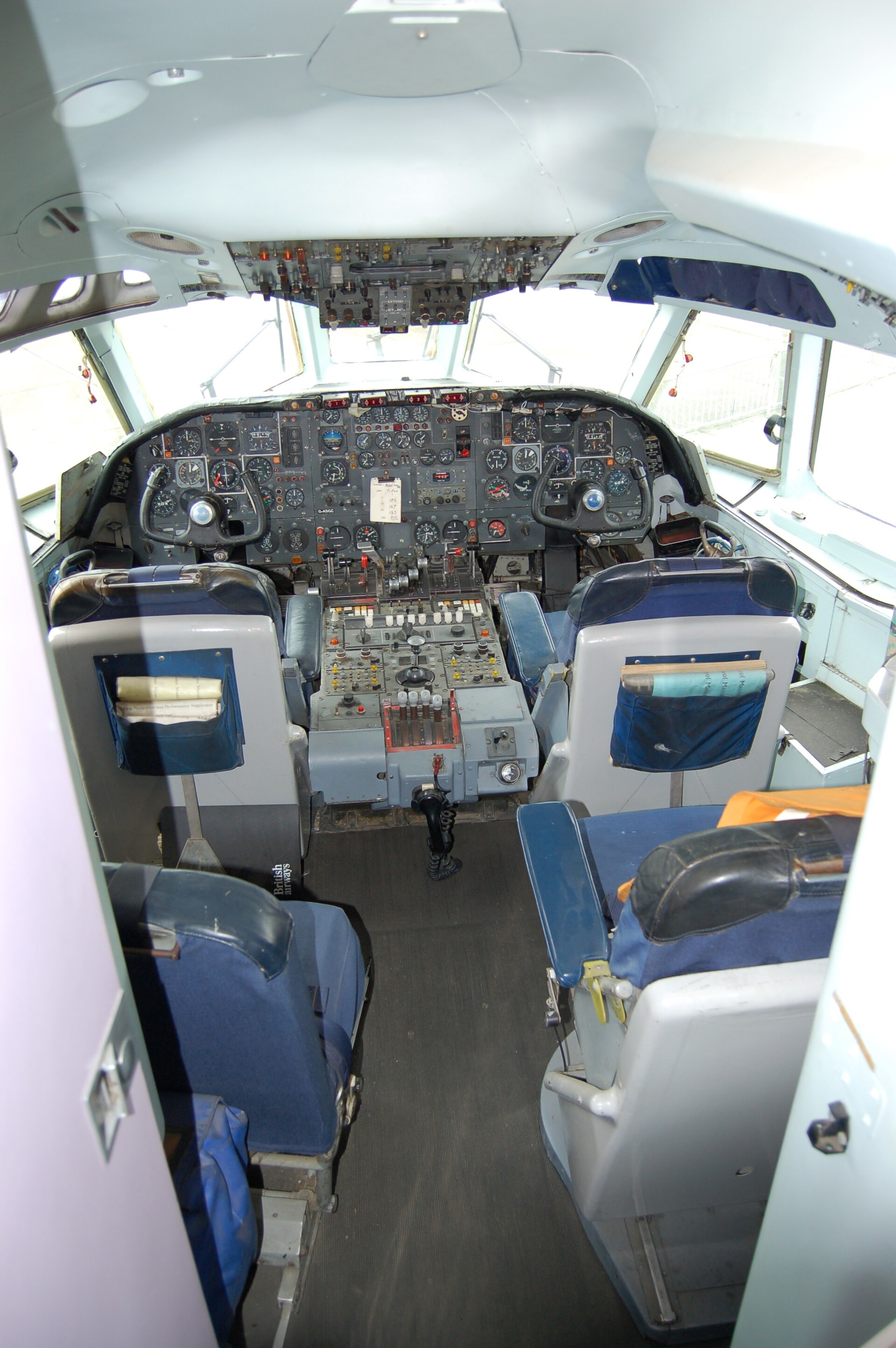 Vickers VC10 1